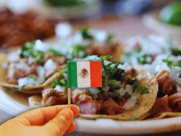 Los clásicos nunca mueren, y los tacos al pastor, de bistec, de asada y los dorados siguen dominando ampliamente las preferencias. EL INFORMADOR / ARCHIVO
