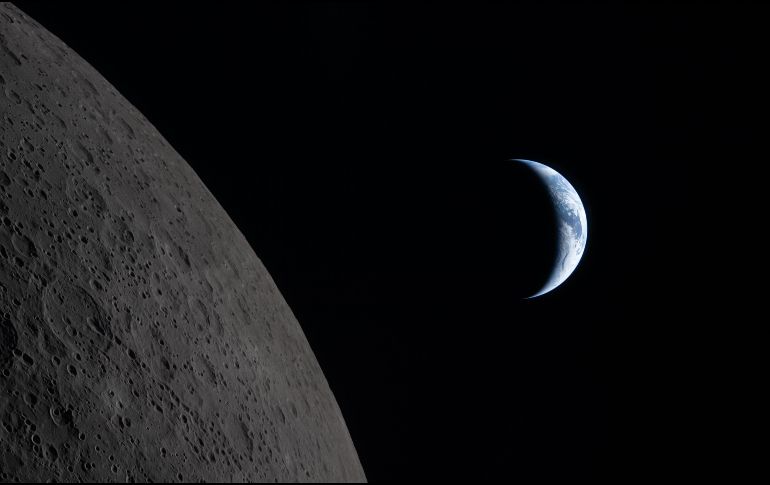 Te compartimos las inéditas imágenes del espacio tomadas desde Artemis II  en la órbita lunar. EFE / NASA