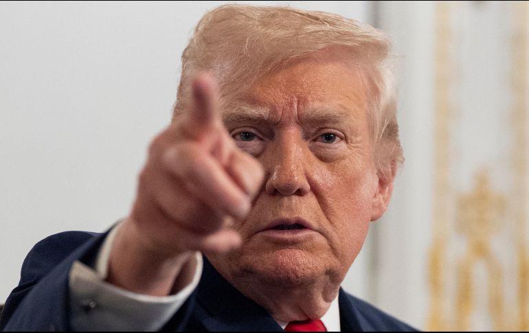 Trump aseguró ayer que, tras dialogar con autoridades de Pakistán, optó por posponer durante dos semanas el ataque contra infraestructuras estratégicas de Irán. AP/Archivo