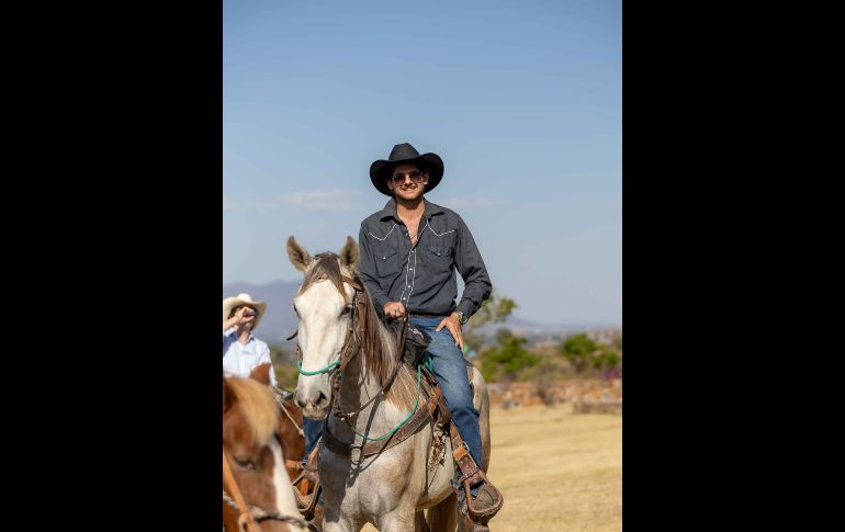 Roberto Orendain y Nicolás Campero. GENTE BIEN JALISCO / Quinta edición de la Cabalgata Anual