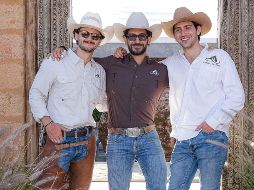 Diego Hecht, Álvaro Morales y Manolo Castellanos. GENTE BIEN JALISCO / Quinta edición de la Cabalgata Anual
