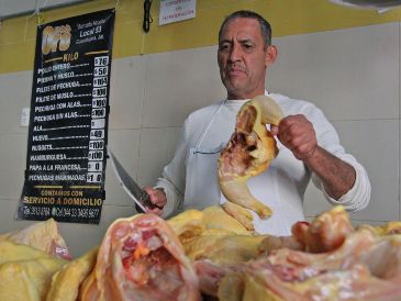 Analistas señalan que a pesar de que se mantendrán a raya el precio de los combustibles, los productos agropecuarios podrían dispararse en abril. EL INFORMADOR/ARCHIVO