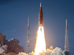 Artemis II hizo historia al convertirse en la primera expedición espacial en alcanzar órbita de la Luna desde el Apolo 17 en 1972. EFE/C. Herrera