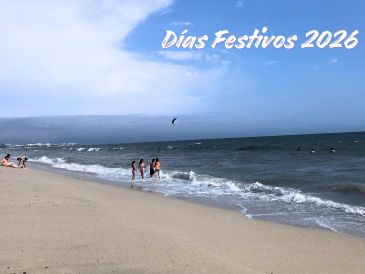 Si eres de los afortunados que disfrutaron de las vacaciones o al menos un par de días de descanso por la Semana Santa, debes tener en cuenta que faltarán unos días para que llegue otro puente. NTX / ARCHIVO