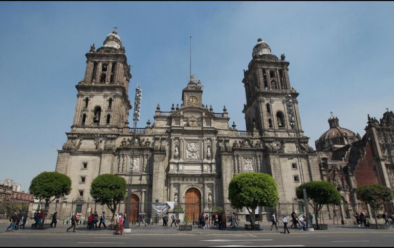 Fotografía de archivo que muestra una vista general de la Catedral Metropolitana, en Ciudad de México. EFE/M. Guzmán