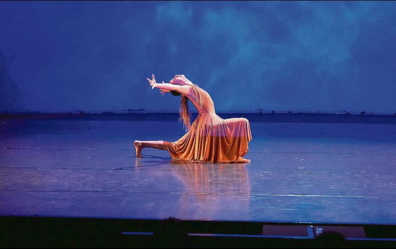 “Los amorosos”, propuesta que se presentará el próximo sábado 18 de abril, la cual está inspirada en un poema de Jaime Sabines. ESPECIAL