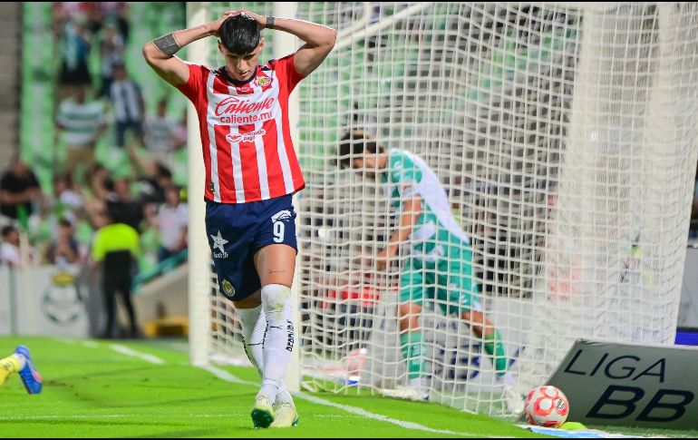 Este miércoles, se cerró la segunda etapa de Alan Pulido en Chivas. IMAGO7