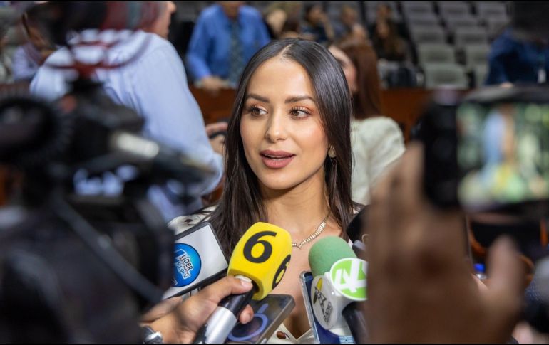 De formación abogada, Alondra Getsemaní Fausto de León ha consolidado su trayectoria dentro de la política local jalisciense. FACEBOOK / Alondra Fausto