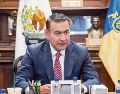 Salvador Zamora Zamora encabezó la reunión con conductores de plataformas. ESPECIAL