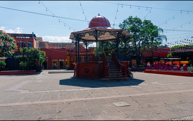 Varios de estos Pueblos Mágicos están a un corto trayecto en carretera, ideales para viajes de ida y vuelta. ESPECIAL / CANVA