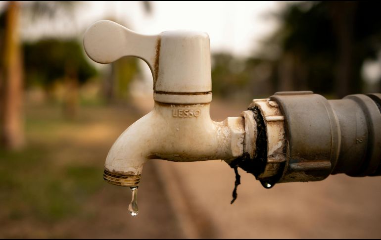 Seis colonias de Guadalajara tendrán baja presión o falta de agua por obras operativas de SIAPA. PEXELS
