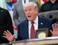 Donald Trump amenazó con destruir las centrales eléctricas y puentes de Irán si este no acepta el acuerdo que ofrece Estados Unidos. EFE/EPA/A. Robert