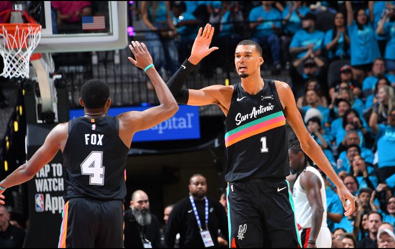 Los Spurs de San Antonio volvieron a la Postemporada de la NBA por primera vez desde 2019 y lo hicieron de gran forma. AFP/ M. GONZALES.
