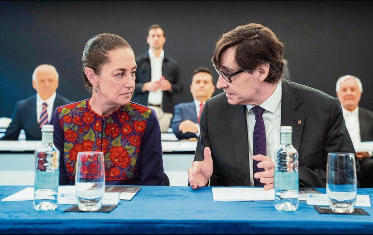 La Presidenta tuvo un encuentro con Salvador Illa, presidente de la Generalitat de Cataluña, en su último día en España. EFE