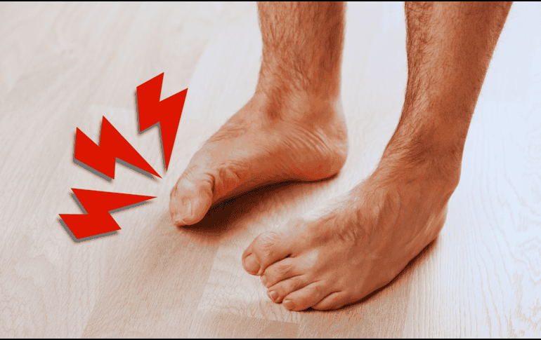 Descubre cómo una simple revisión en casa puede cambiar tu calidad de vida y evitar complicaciones médicas futuras por pie plano. ESPECIAL / CANVA