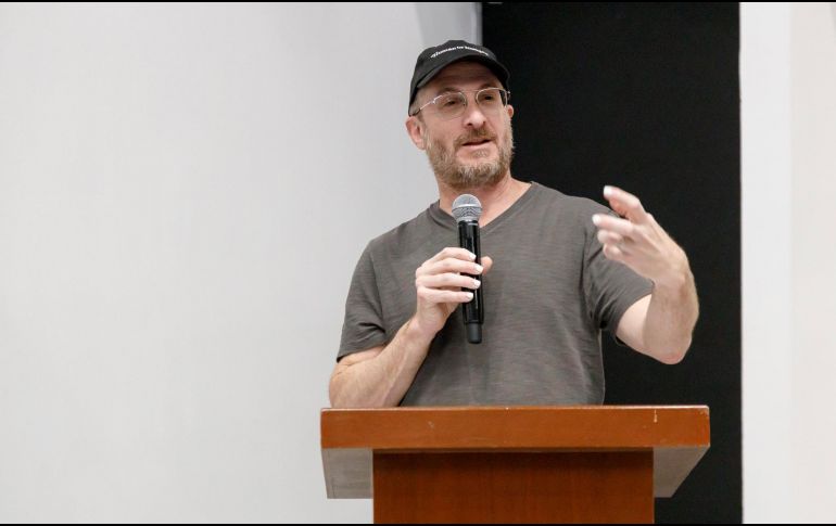 La muestra reúne doce piezas y bocetos que nacen del cruce entre las artes plásticas y el lenguaje cinematográfico. ESPECIAL/ FICG GUADALAJARA.