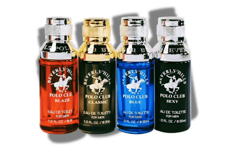 Presenta una composición vivaz, que incluye notas de cedro, pachulí, almizcle, ámbar gris y vetiver. MERCADOLIBRE