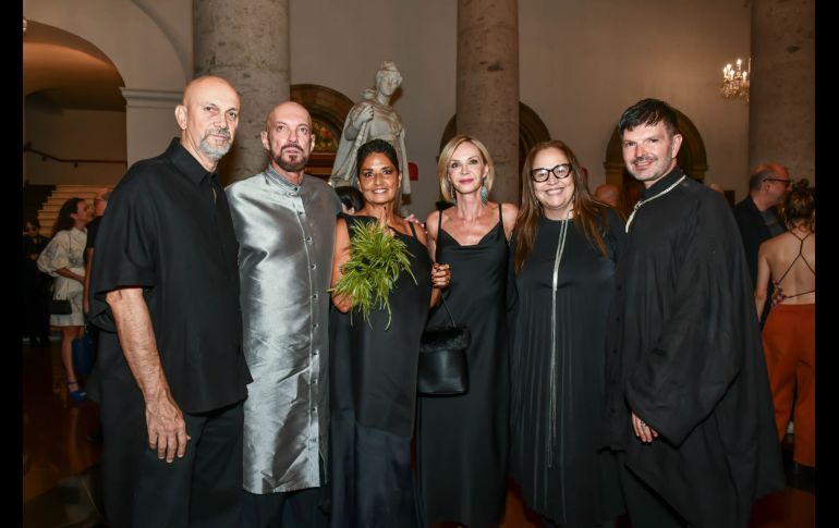 Gustavo Zermeño, Jorge Lupercio, Karima Dipp, Paulina Steiner, María Gómez y Sandro Cruz. GENTE BIEN JALISCO / Revista del 24 de abril 2026