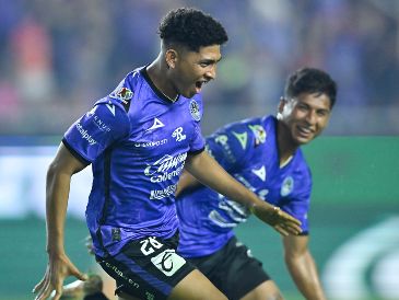 Daniel Hernández celebra tras anotar el gol de la victoria. IMAGO7/E. Espinosa