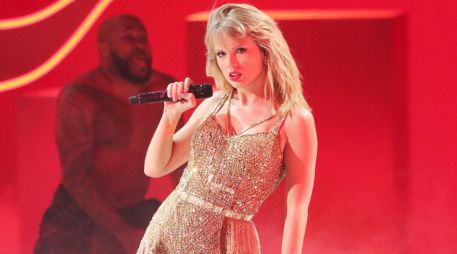 El mágico poder de la luvia en el universo musical de Taylor Swift. AFP