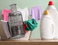 Como recurso rápido entre lavadas, puede ser útil para refrescar prendas y textiles. Su mayor fortaleza está en el aroma y sensación de limpieza inmediata. CANVA