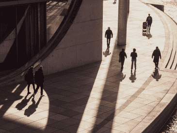 Los expertos recomiendan no mirar directamente al Sol, ya que la radiación solar puede dañar la vista incluso en pocos segundos. PIXABAY