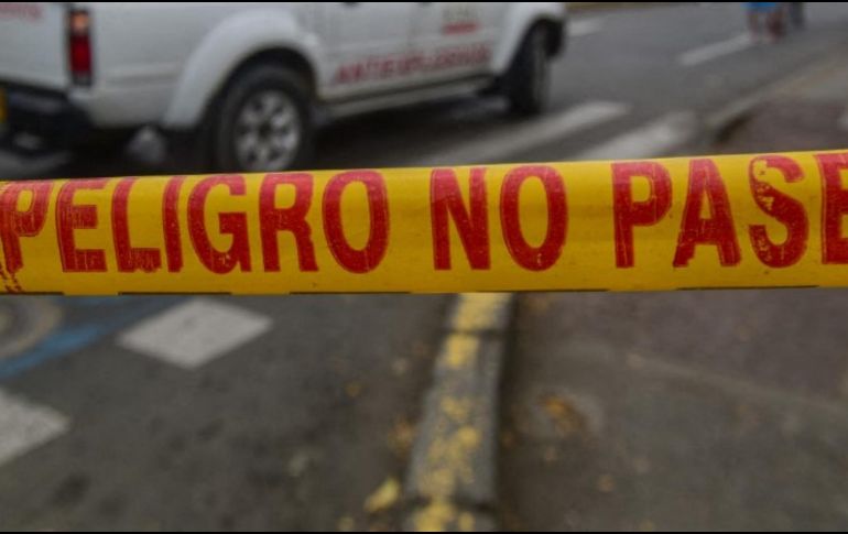 El ataque fue perpetrado en una zona llamada El Túnel, del municipio de Cajibío, donde presuntos guerrilleros lanzaron un cilindro cargado con explosivos que cayó sobre un autobús que circulaba por ese sector. AFP / ARCHIVO