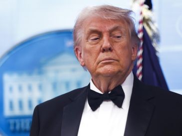 El objetivo del gobierno norteamericano es imponer sanciones secundarias a empresas y países que hagan negocios con Irán. EFE/WILL OLIVER