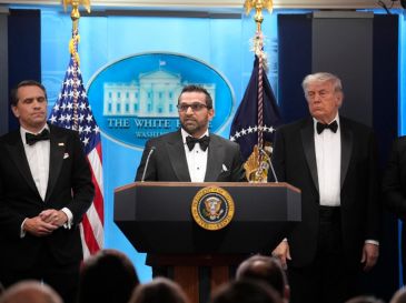 El caso continúa bajo investigación en coordinación con autoridades locales, quienes buscan esclarecer las circunstancias del ataque. EFE