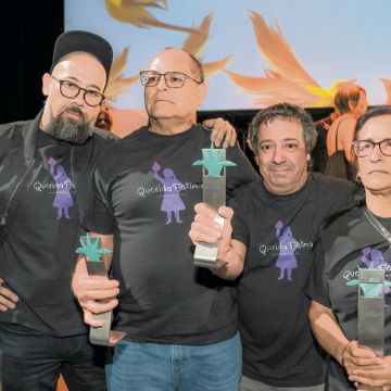 Rodrigo Reyes, Jesús Quintana, Inti Cordera y Lorena Gutiérrez, durante la premiación de “Querida Fátima” en el FICG 41, donde el documental obtuvo los principales galardones. EL INFORMADOR/A. Navarro