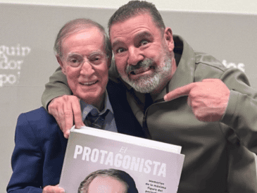 Durante la votación para el Salón de la Fama, David Faitelson se disculpó con José Ramón Fernández. INSTAGRAM/@odinciani