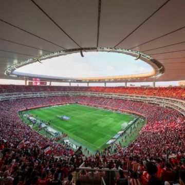 La serie entre Chivas y Tigres comenzará el sábado 2 de mayo en Monterrey. La vuelta se jugará el día 9 en el Estadio Akron, a las 19:07. X/Chivas