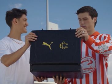 Chivas ha comenzado a revelar detalles de lo que será su esperado jersey conmemorativo por el 120 aniversario. X/ @Chivas.