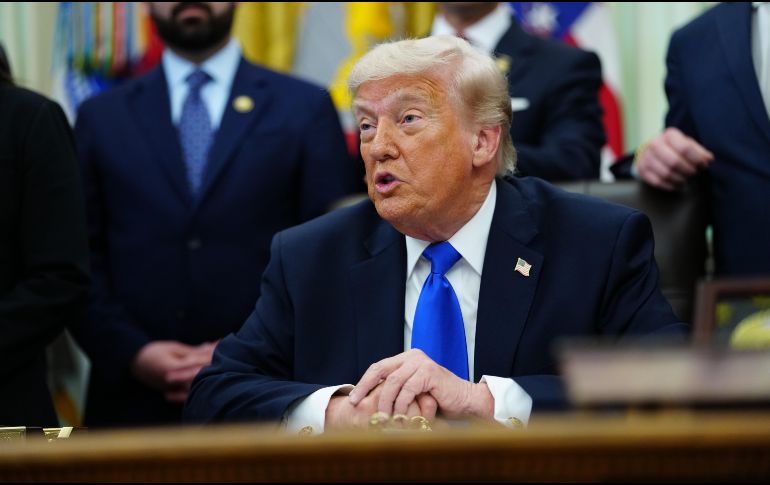 Trump sostuvo una llamada telefónica con Ali al Zaidi para felicitarlo por su designación como primer ministro de Irak. EFE/A. Schwartz