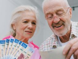 Pensionados deberán mantenerse atentos a las fechas oficiales para identificar correctamente los depósitos que les corresponden. PEXELS/ESPECIAL