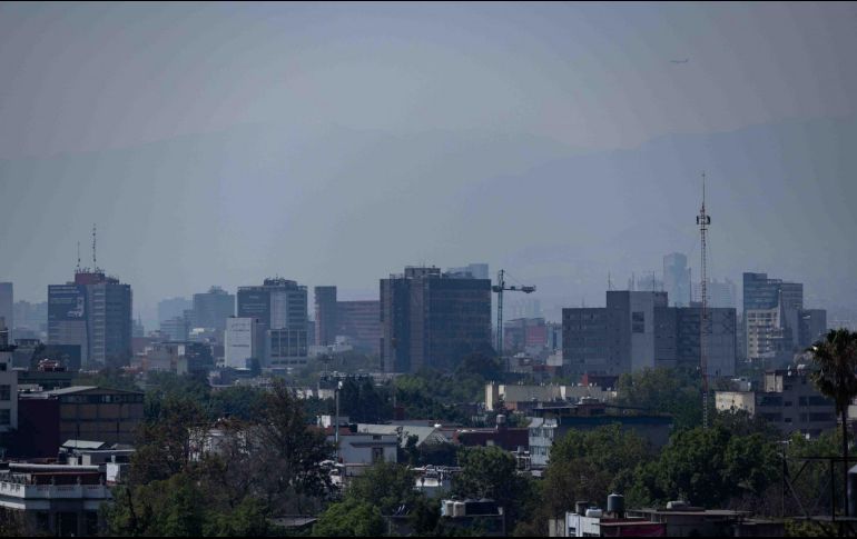 La Ciudad de México inició el sábado con una mala calidad del aire. SUN/H. Salvador