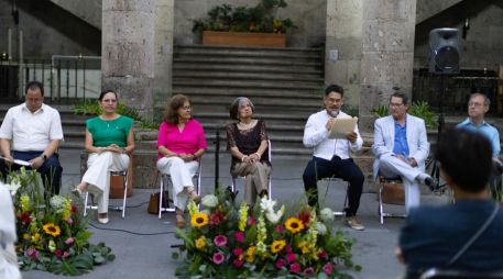 La ceremonia se llevó a cabo este sábado 2 de mayo en el Patio de la Presidencia Municipal. CORTESÍA.