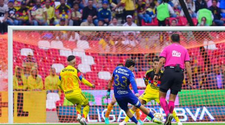 La queja formal de Pumas fue aceptada el lunes, y la Comisión Disciplinaria será la encargada de revisar los hechos y determinar si existen elementos suficientes para imponer una sanción. IMAGO7