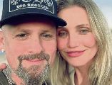 El cantante Benji Madden posa junto a la actriz Cameron Diaz. ESPECIAL