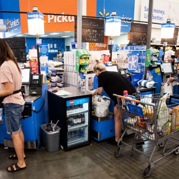 Las ofertas son válidas en las más de 2 mil sucursales físicas de Walmart y en su tienda en línea, que tiene las modalidades de entrega a domicilio y 