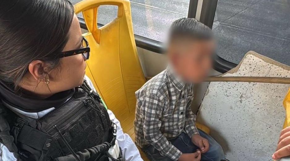 En entrevista con el niño, este solo respondió que su mamá estaba trabajando y quería aprovechar para visitar a unos amigos y jugar 