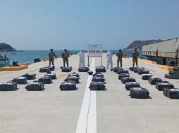 En tres acciones diferentes, elementos de la Secretaría de Marina (Semar) aseguraron 63 bultos de cocaína en el Océano Pacífico. ESPECIAL