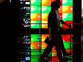 Las ganancias en l IPC se debieron a los avances de las emisoras Industrias Peñoles, Genomma Lab, Grupo Carso, Orbia y Alsea. EFE/M. Irham