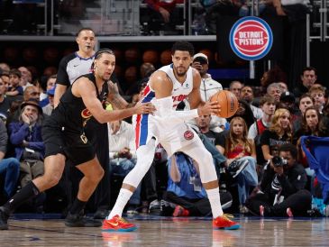 Los Cavaliers desperdiciaron una ventaja de 14 puntos y regresarán a casa obligados a reaccionar en el tercer juego. AFP/ B. SEVALD.