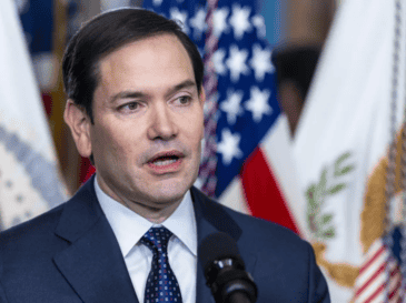 La evaluación podría derivar en que el secretario de Estado, Marco Rubio, considere el cierre de algunas oficinas diplomáticas mexicanas. EFE / S. Thew