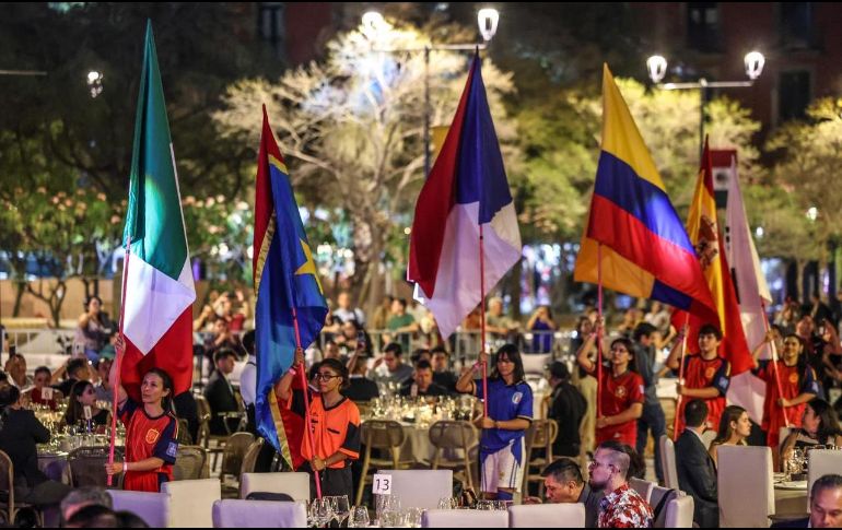 Zapopan celebró la Gala de Embajadores Mundialistas rumbo a la Copa del Mundo 2026 con homenajes, mensajes de unidad y reconocimiento al legado de Jorge Vergara. EL INFORMADOR/ A. NAVARRO.