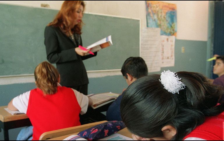 La medida aplicará a escuelas públicas y privadas de educación básica y media superior en todo el país. EL INFORMADOR/Archivo