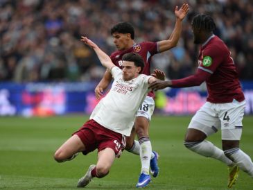 Arsenal tomaba las cosas con calma y paciencia, a veces de sobra para poner en mayor peligro al West Ham. EFE / D. HAMBURY