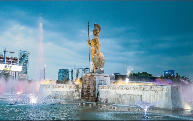 La emblemática Glorieta de La Minerva fue renovada con el objetivo de mantenerla como símbolo e ícono de la ciudad ante miles de visitantes extranjeros. EL INFORMADOR/ A. Navarro