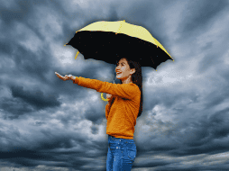 El frente frío 50 trae consigo un descenso de temperatura muy esperado en algunas zonas, pero también ráfagas de viento peligrosas. ESPECIAL / CANVA